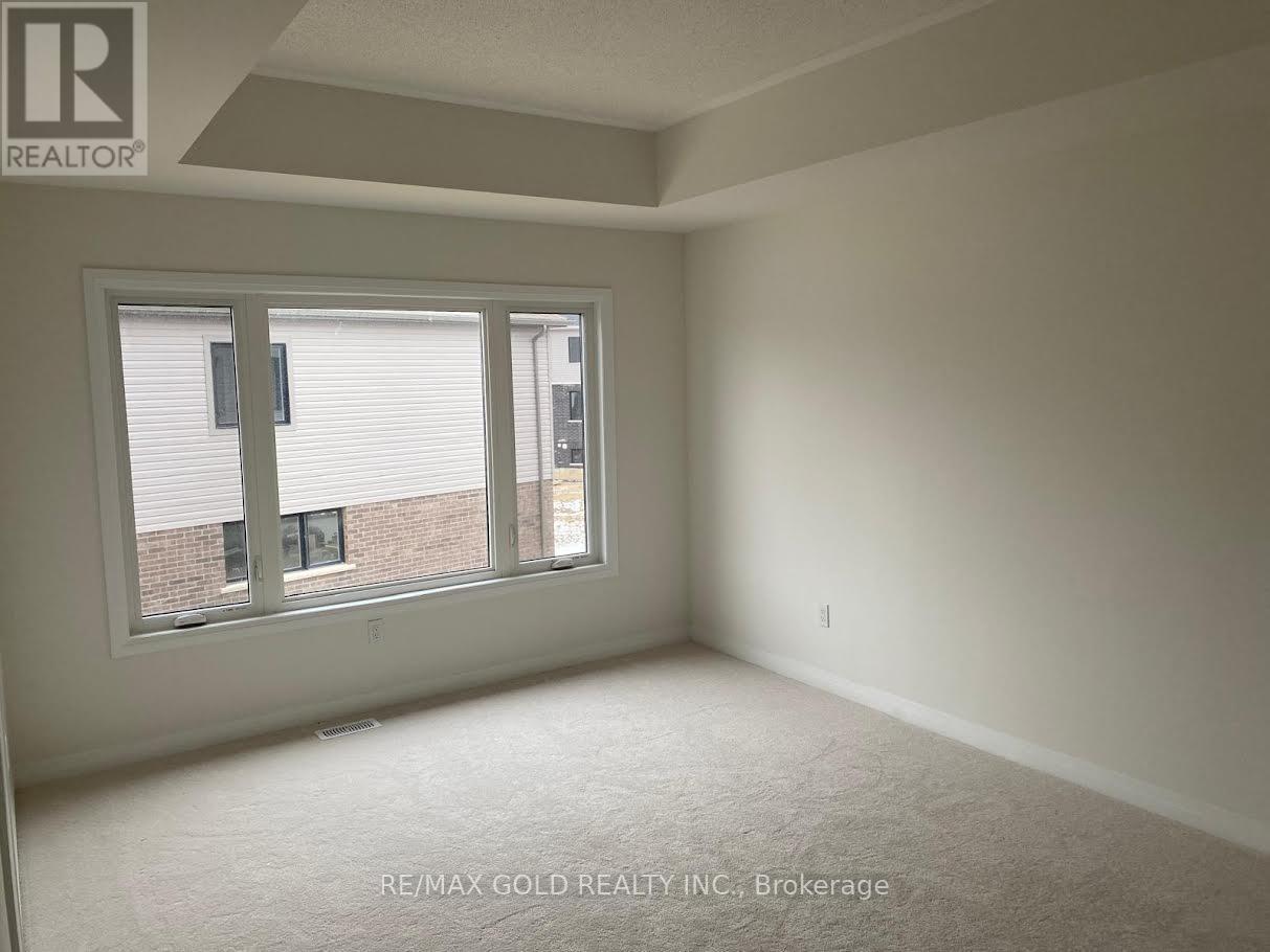 3 Pinnacle Court, Hamilton (Mount Hope), Ontario  L0R 1W0 - Photo 16 - X12896610