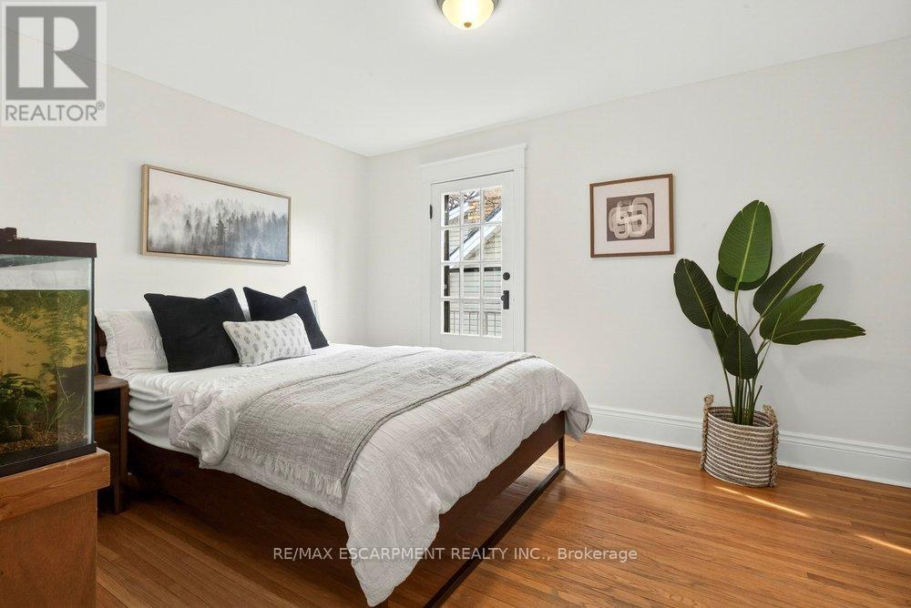 69 Balmoral Avenue S, Hamilton (Delta), Ontario  L8M 3K1 - Photo 25 - X12896642