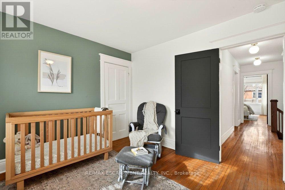 69 Balmoral Avenue S, Hamilton (Delta), Ontario  L8M 3K1 - Photo 29 - X12896642