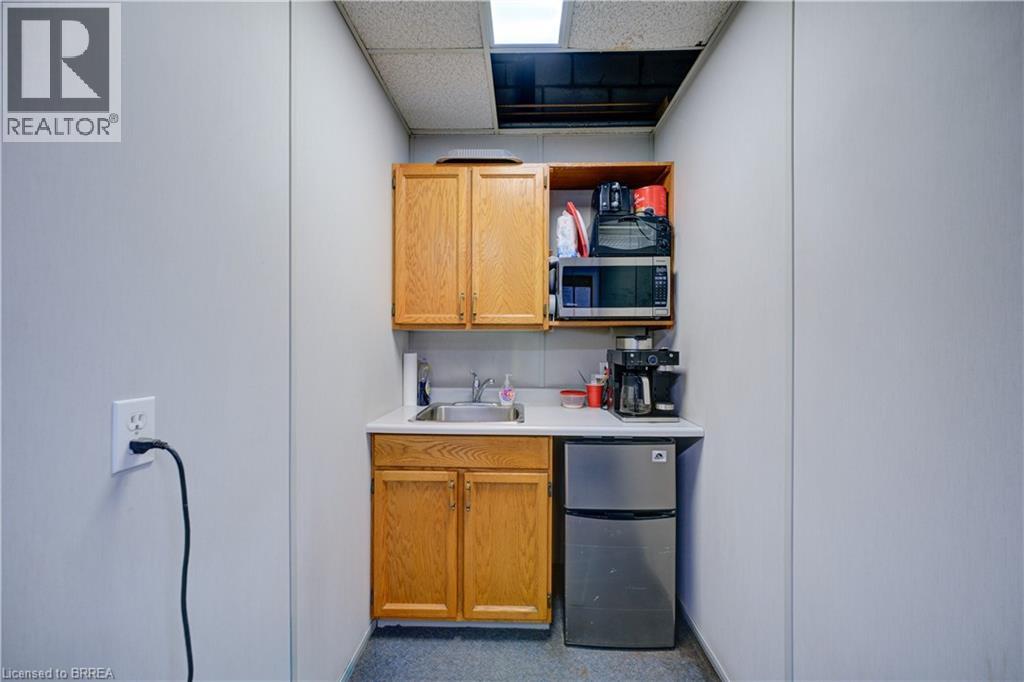 114 Easton Road, Brantford, Ontario  N3P 1J5 - Photo 31 - 40811823