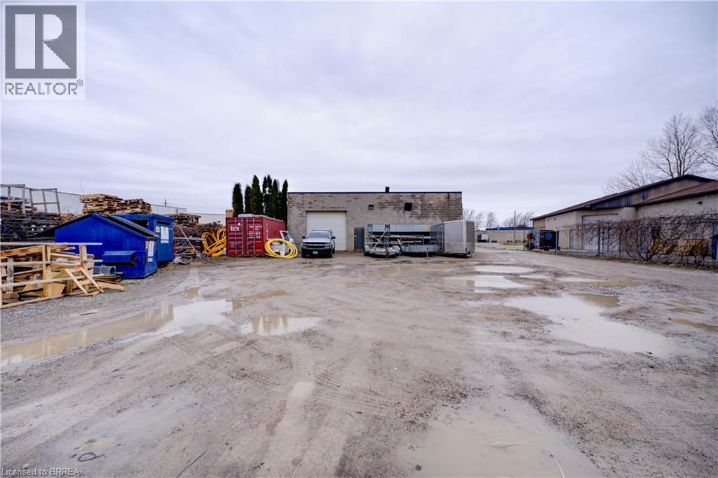 114 Easton Road, Brantford, Ontario  N3P 1J5 - Photo 35 - 40811823