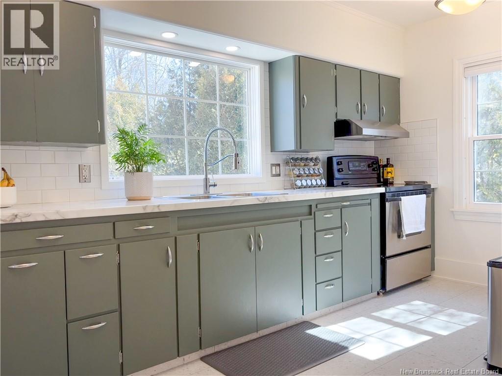 70 High Street, Hartland, New Brunswick  E7P 2L2 - Photo 5 - NB135278