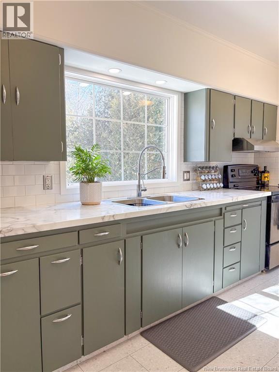 70 High Street, Hartland, New Brunswick  E7P 2L2 - Photo 6 - NB135278