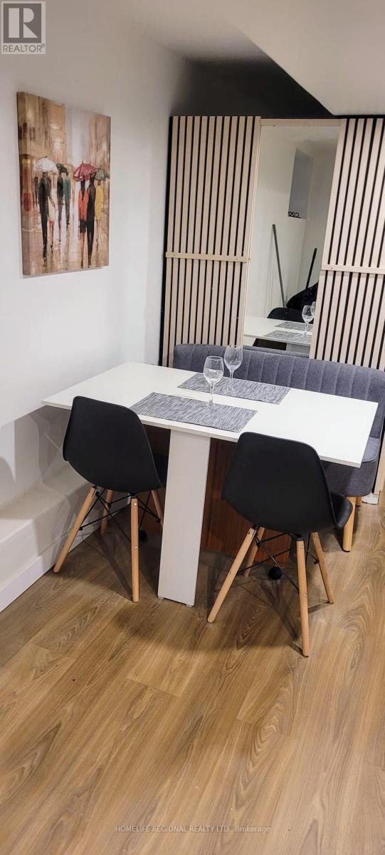 2378 St Clair Avenue W, Toronto, Ontario  M6N 1K8 - Photo 14 - W12888418