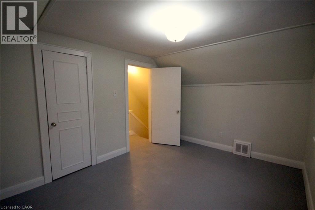 106 Main Street S, Waterdown, Ontario  L0R 2H0 - Photo 12 - 40813289