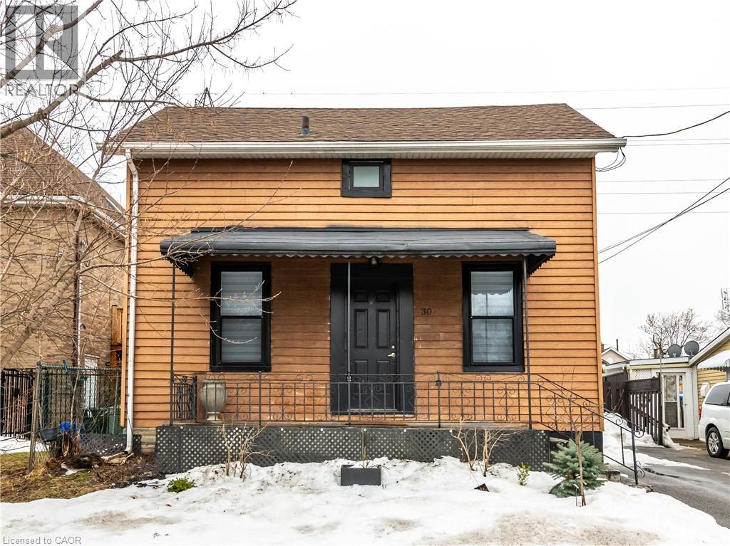 30 ELM Street, st. catharines, Ontario