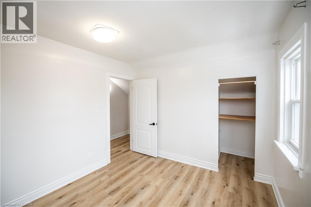 30 Elm Street, St. Catharines, Ontario  L2P 2B7 - Photo 13 - 40813215