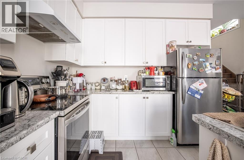 8713 Sourgum Avenue, Niagara Falls, Ontario  L8P 2J5 - Photo 13 - 40813118