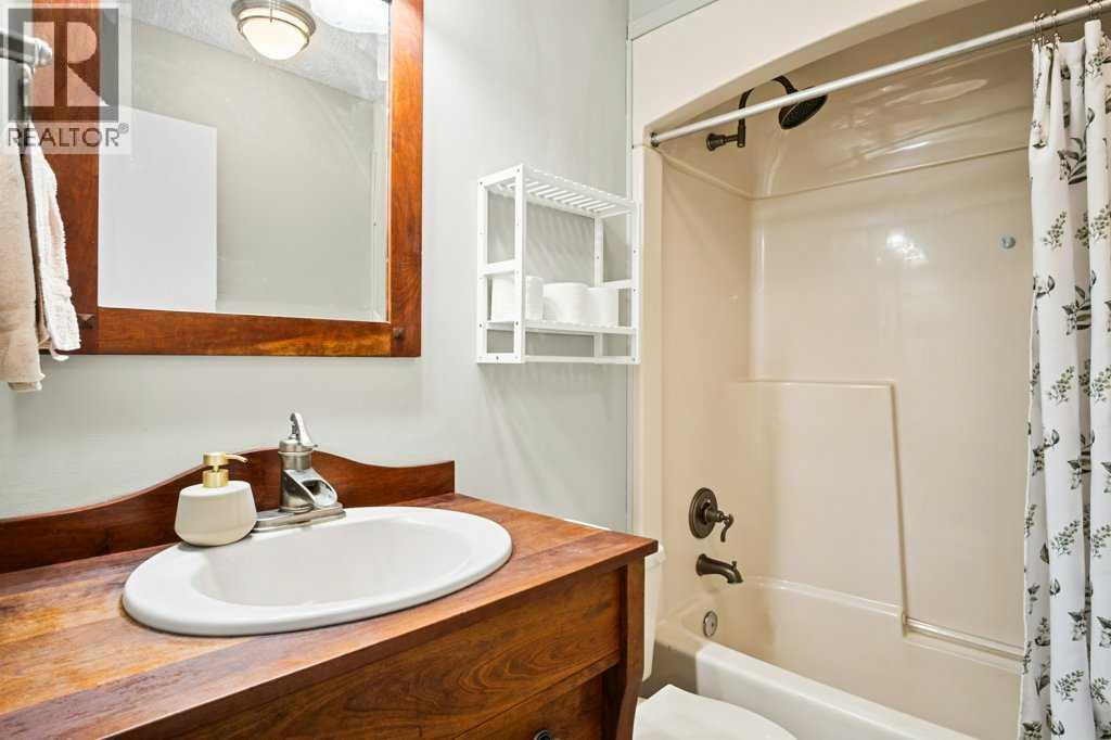 16, 4339 Twp 304, Rural Mountain View County, Alberta  T0M 0R0 - Photo 22 - A2294417