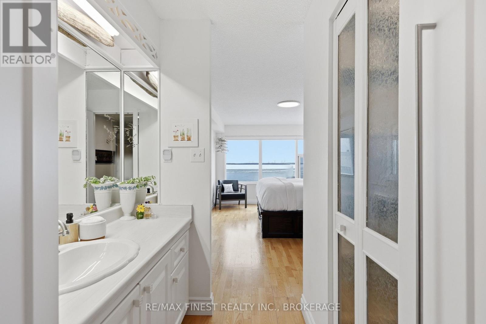 608 - 185 Ontario Street, Kingston (Central City East), Ontario  K7L 2Y7 - Photo 18 - X12896802