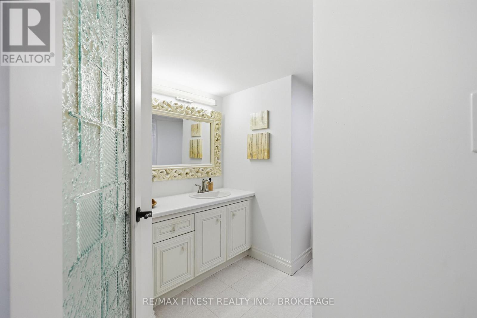 608 - 185 Ontario Street, Kingston (Central City East), Ontario  K7L 2Y7 - Photo 22 - X12896802