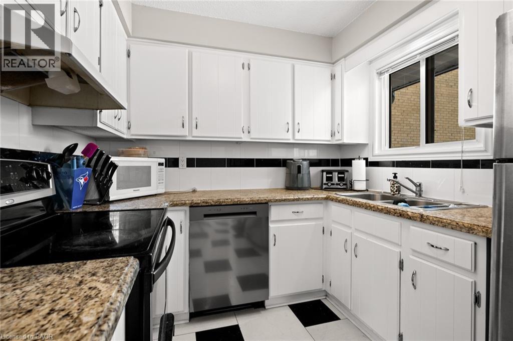 58b Short Street Unit# Upper, Waterloo, Ontario  N2L 1Y1 - Photo 2 - 40805898