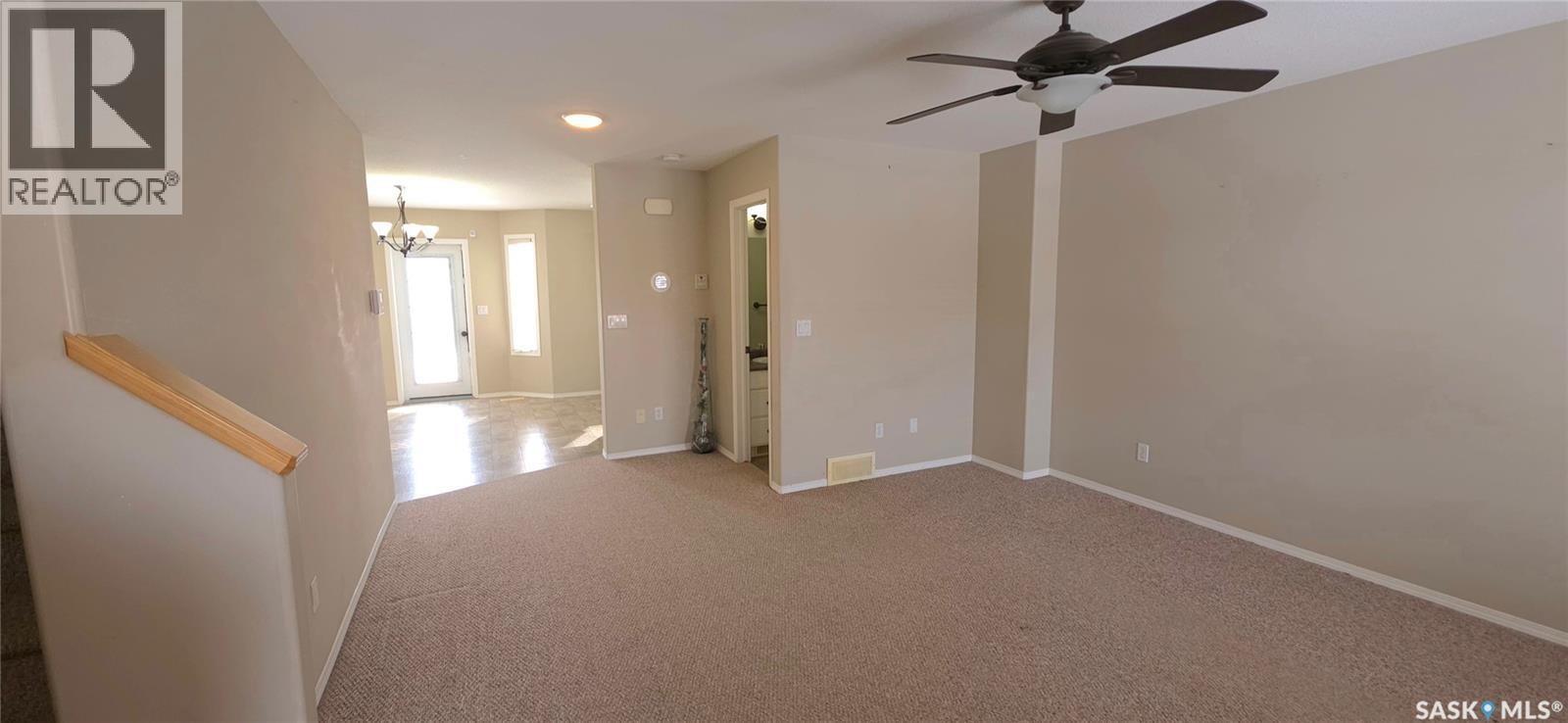 2955 Mcclocklin Road, Saskatoon, Saskatchewan  S7R 0A1 - Photo 3 - SK030702