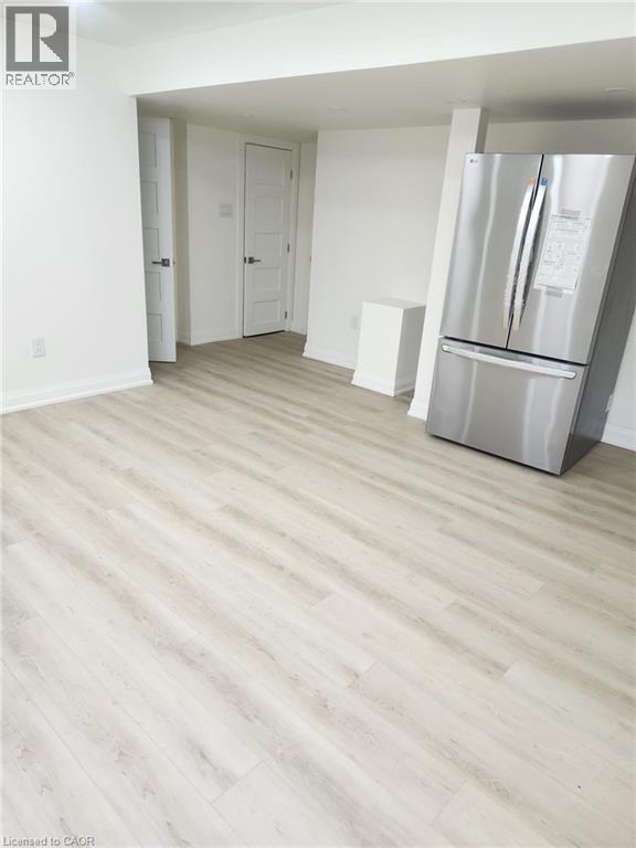 211 Granite Ridge Trail, Hamilton, Ontario  L8B 1Z1 - Photo 2 - 40812316