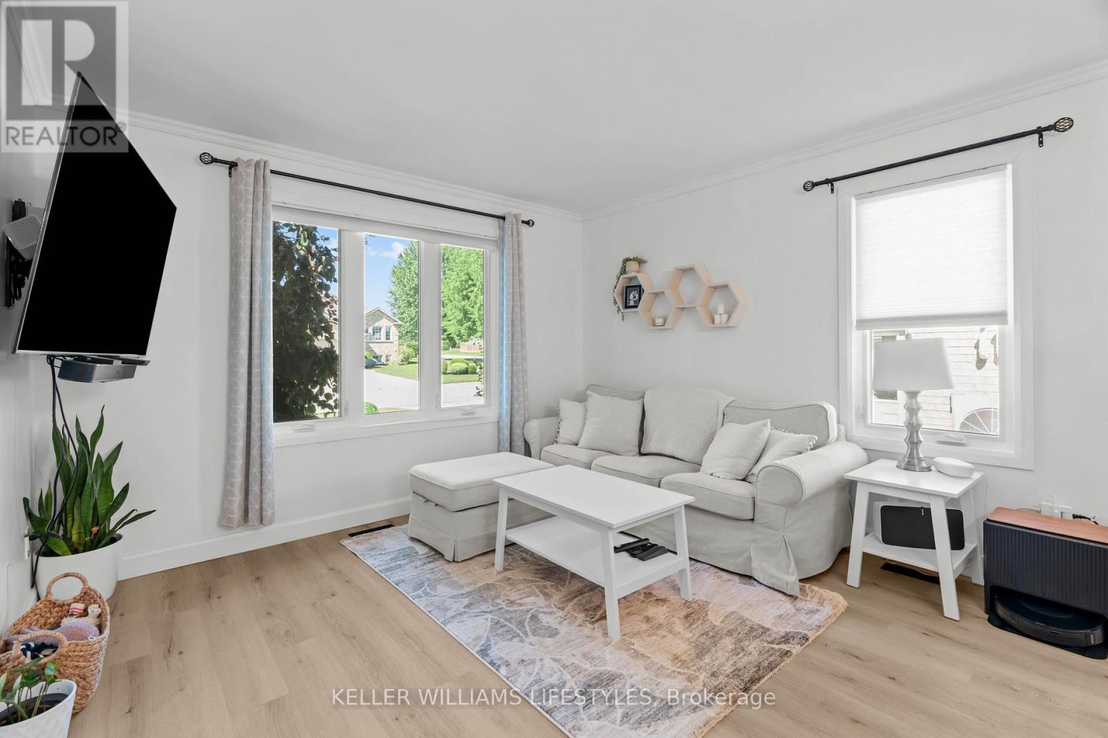 58 Deborah Drive, Strathroy-Caradoc, Ontario  N7G 4C8 - Photo 6 - X12896824