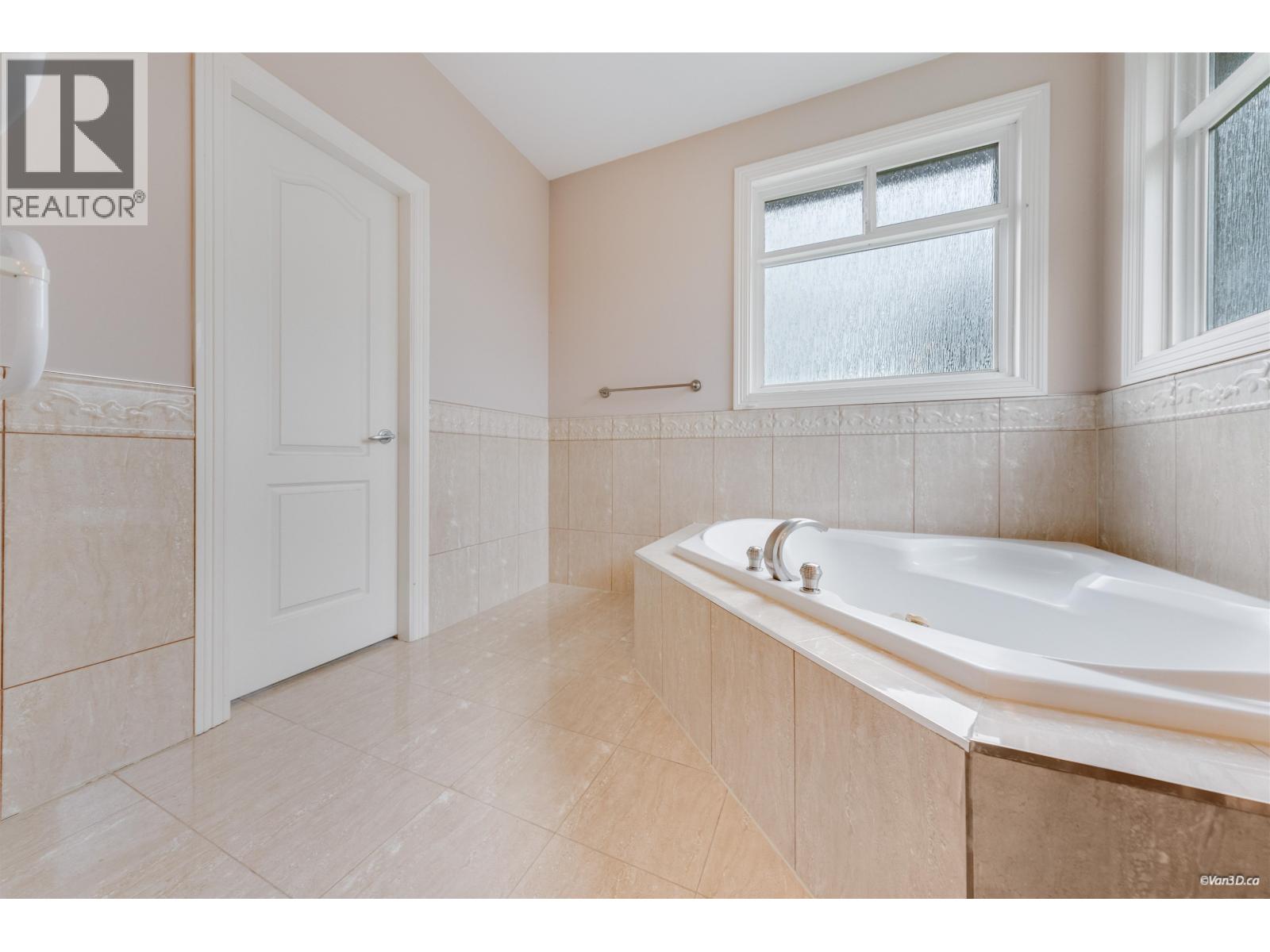 10051 Deagle Road, Richmond, British Columbia  V7A 1R3 - Photo 31 - R3101147