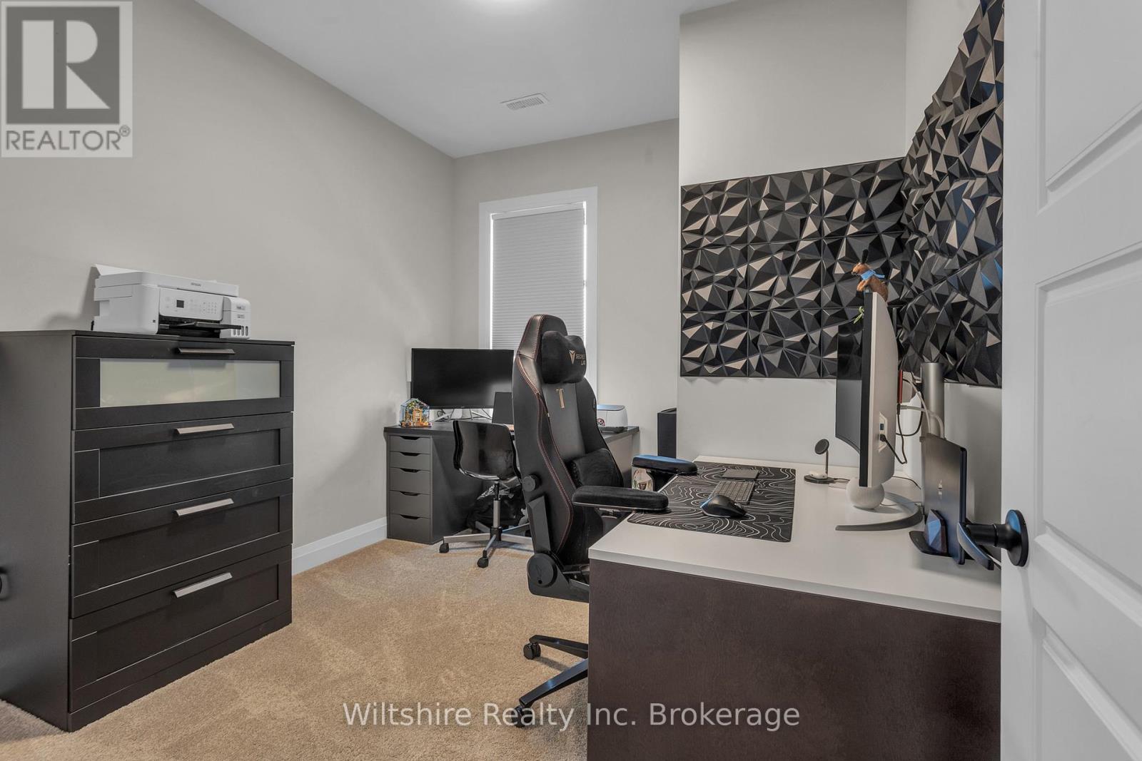 1105 - 361 Quarter Town Line, Tillsonburg, Ontario  N4G 0K2 - Photo 20 - X12709848