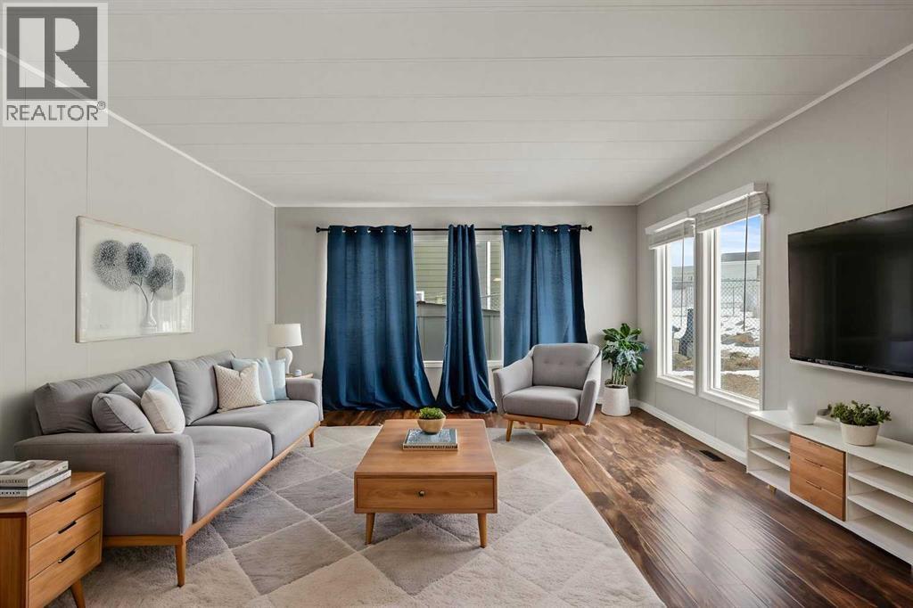 227 2 Avenue SE, Diamond Valley, Alberta