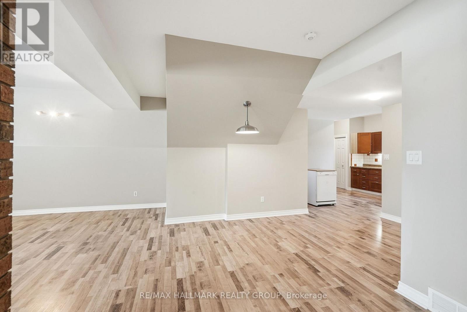 7055 Shadow Ridge Drive, Ottawa, Ontario  K4P 1B8 - Photo 42 - X12896670