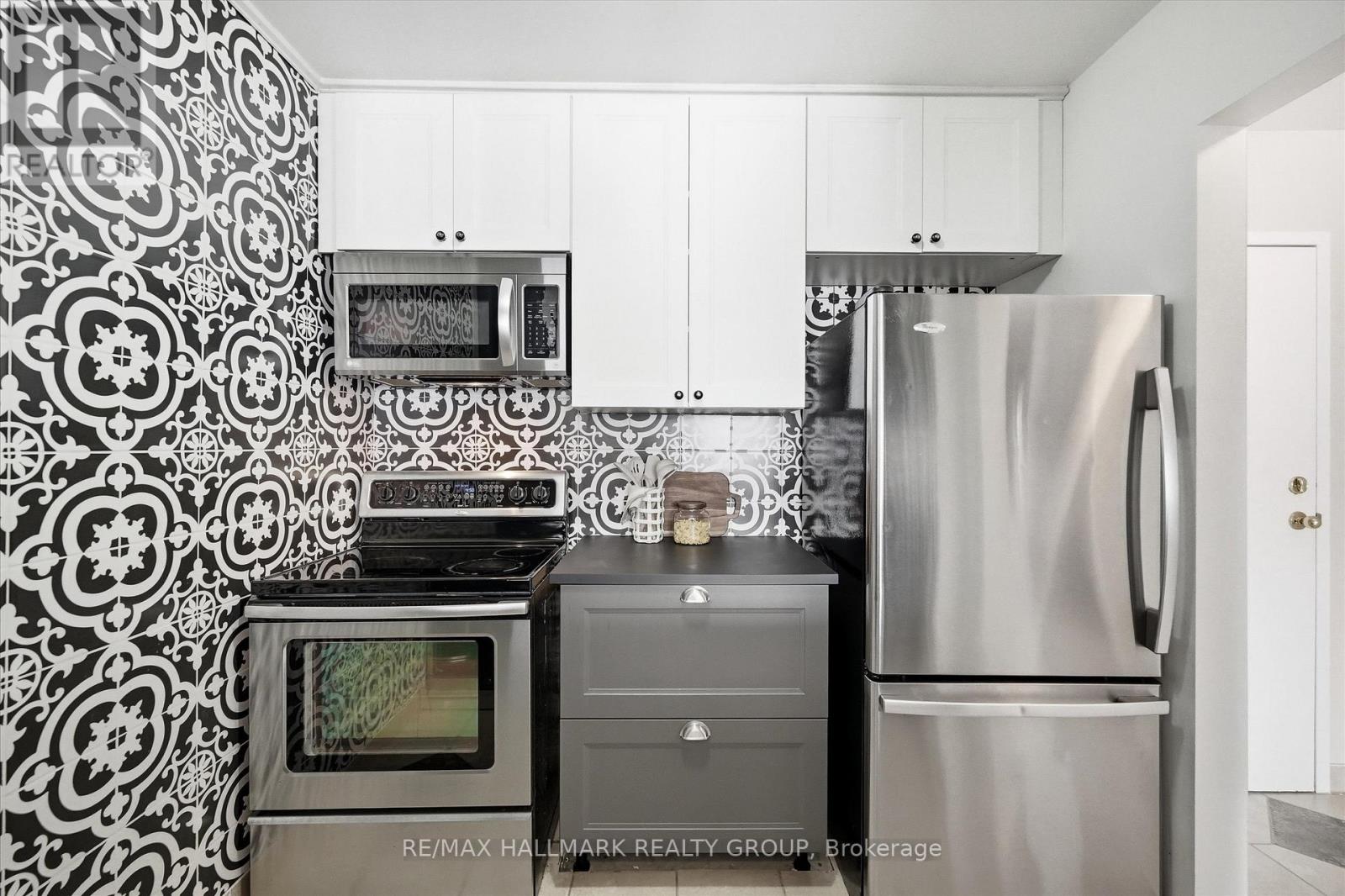 113 - 1099 Cadboro Road, Ottawa, Ontario  K1J 9K4 - Photo 4 - X12896818