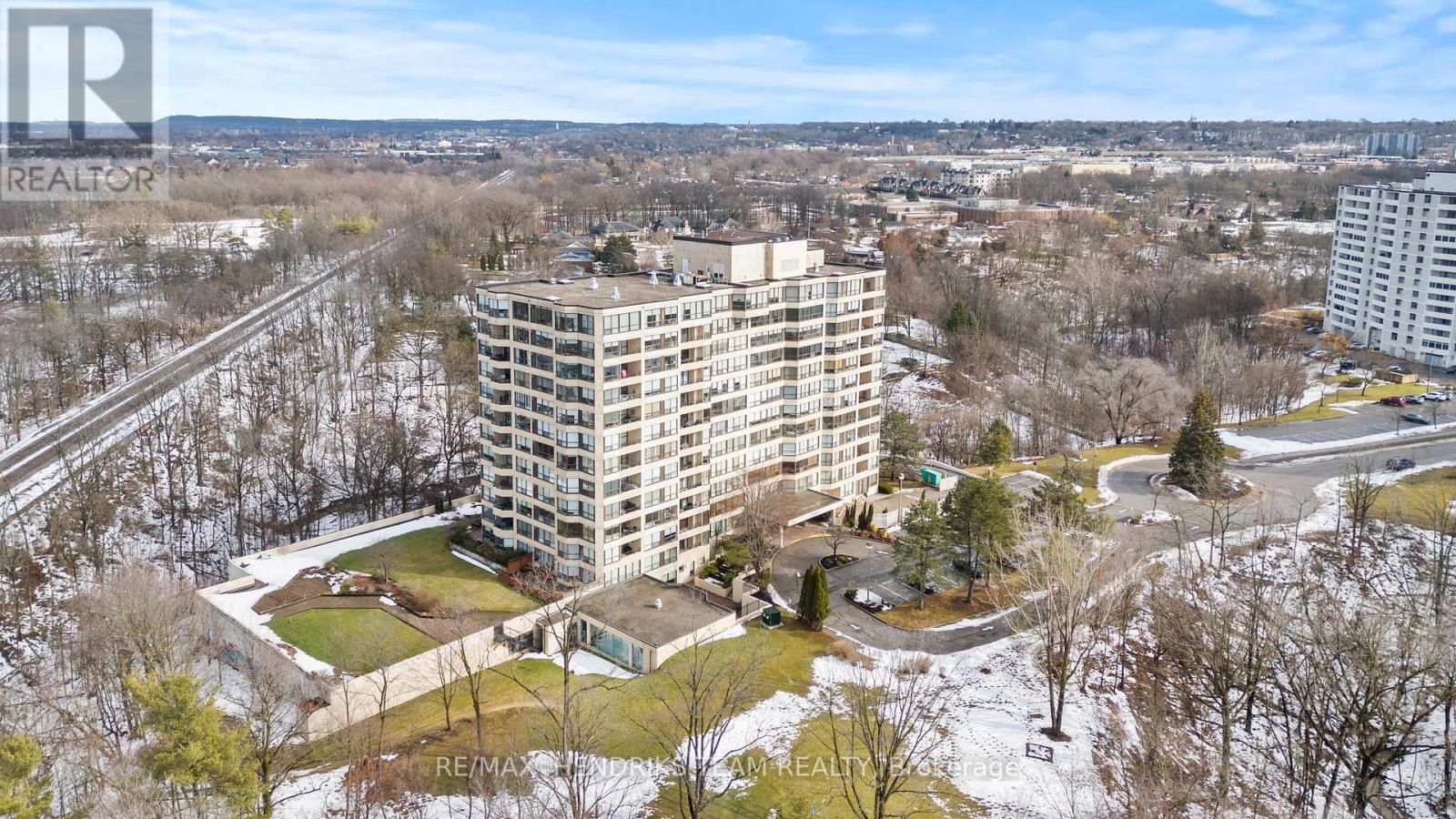 702 - 3 Towering Hts Boulevard, St. Catharines (Glendale/glenridge), Ontario  L2T 4A4 - Photo 35 - X12896668