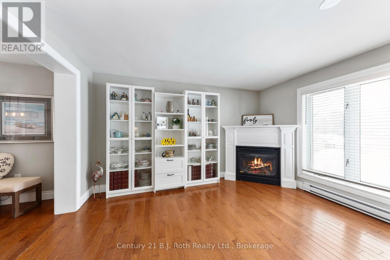 60 Lepage Drive, Penetanguishene, Ontario  L9M 1R5 - Photo 7 - S12896734