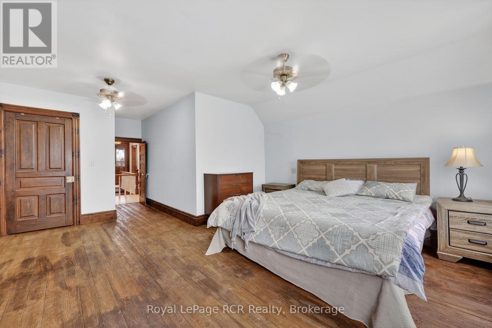 2553 County Road 42, Clearview, Ontario  L0M 1S0 - Photo 23 - S12896830