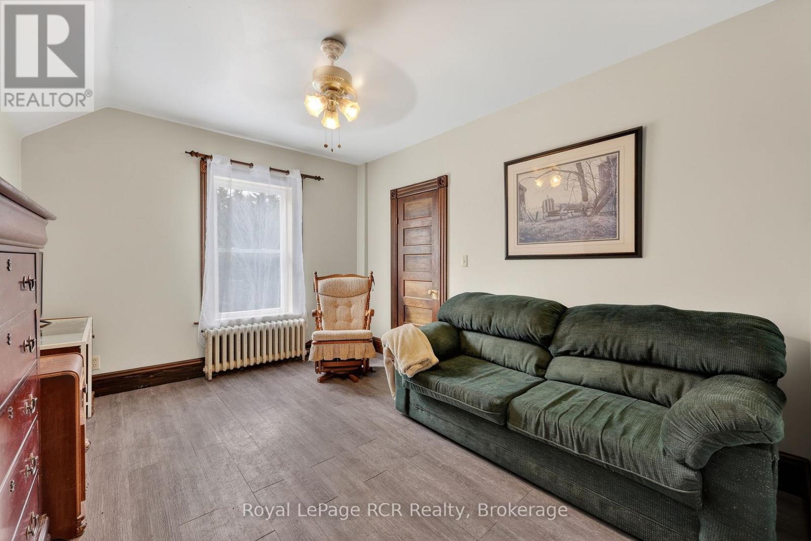 2553 County Road 42, Clearview, Ontario  L0M 1S0 - Photo 24 - S12896830