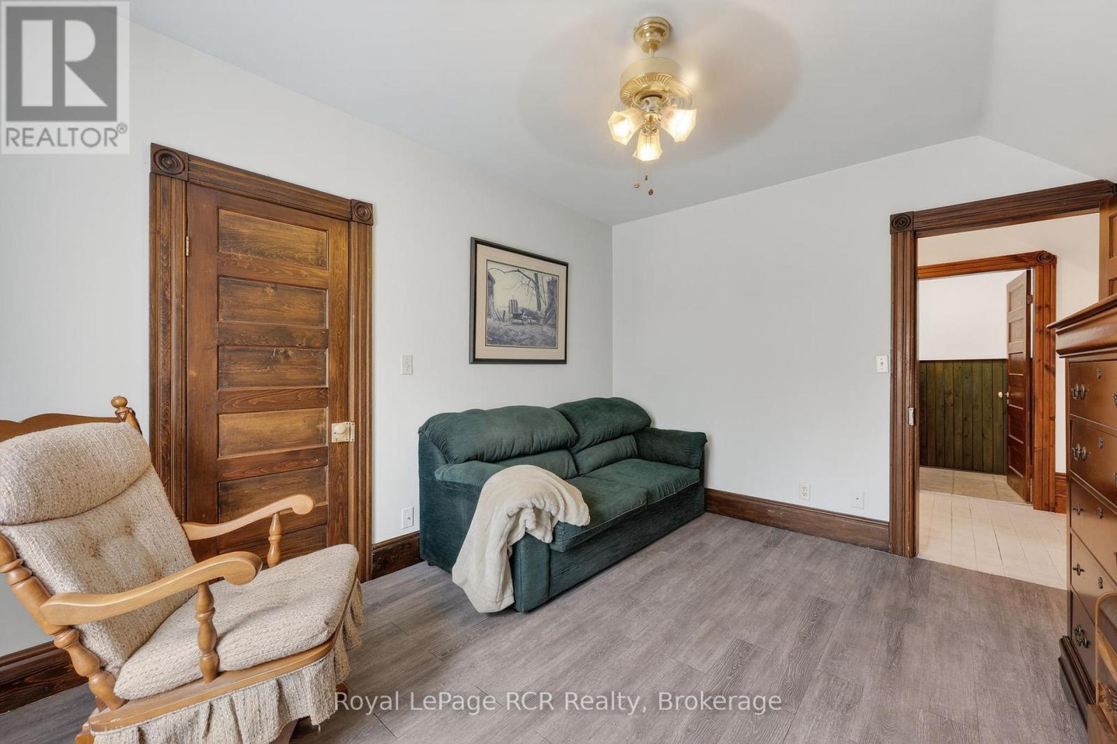 2553 County Road 42, Clearview, Ontario  L0M 1S0 - Photo 25 - S12896830