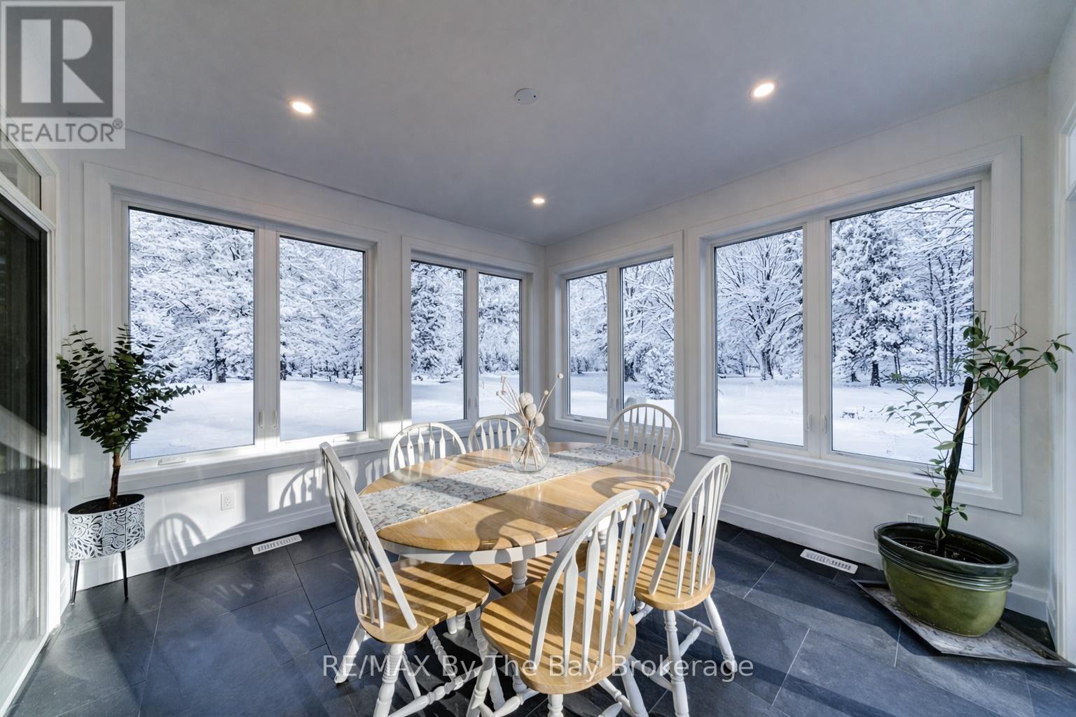 7881 Poplar Side Road, Clearview, Ontario  L9Y 5N4 - Photo 16 - S12896858