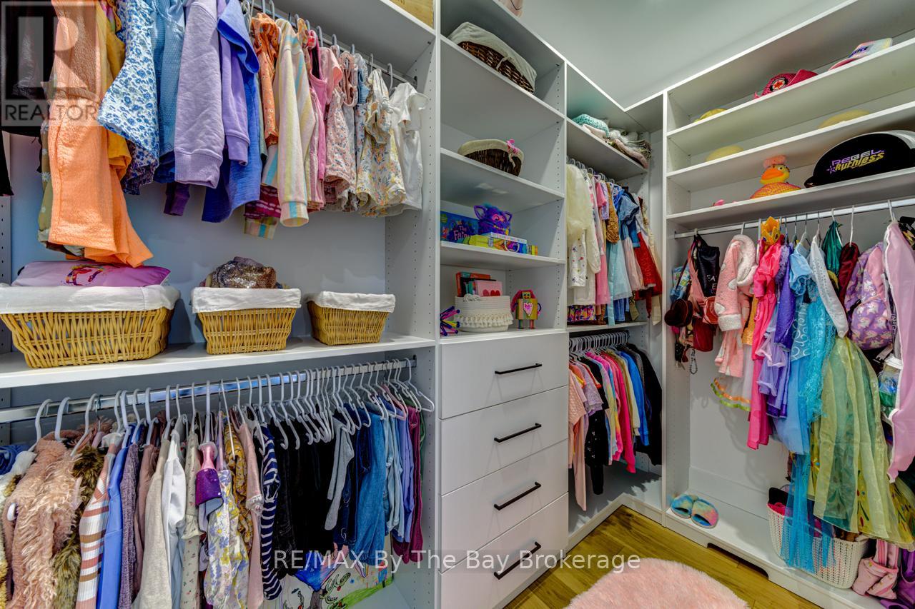 7881 Poplar Side Road, Clearview, Ontario  L9Y 5N4 - Photo 33 - S12896858