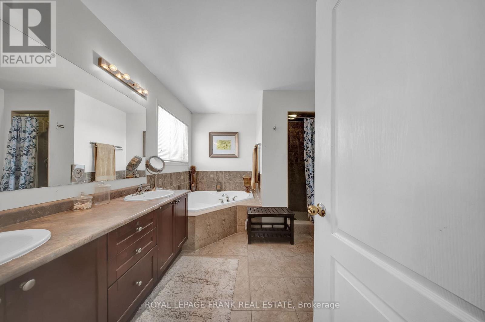 2300 Bridle Road, Oshawa (Windfields), Ontario  L1L 0A1 - Photo 27 - E12896704