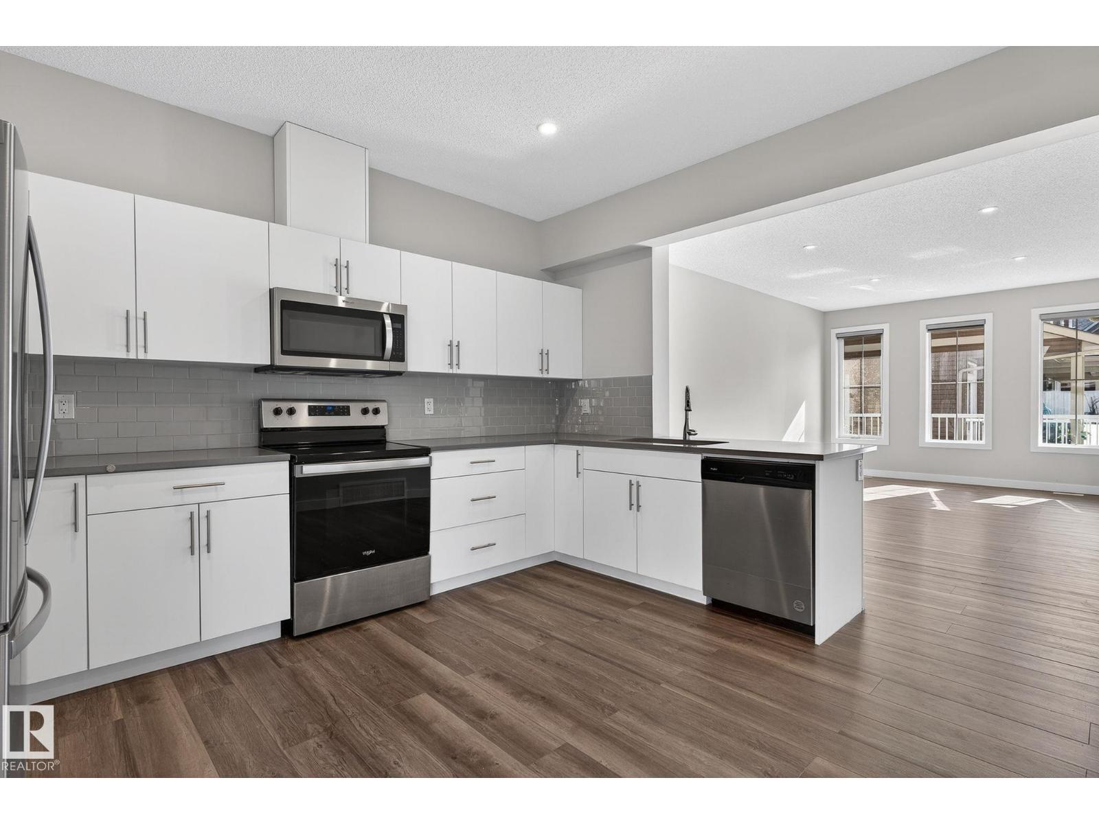 #45 1051 Graydon Hill Bv Sw, Edmonton, Alberta  T6W 3C8 - Photo 2 - E4476514