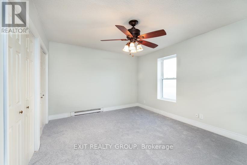 56 Moira Street W, Belleville (Belleville Ward), Ontario  K8P 1S3 - Photo 12 - X12896744