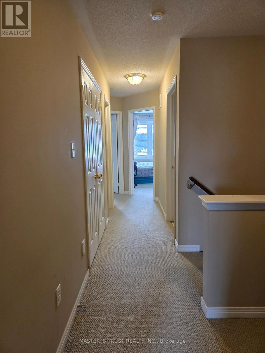 45 Sharon Lee Drive, Markham, Ontario  L6C 2K2 - Photo 10 - N12894440