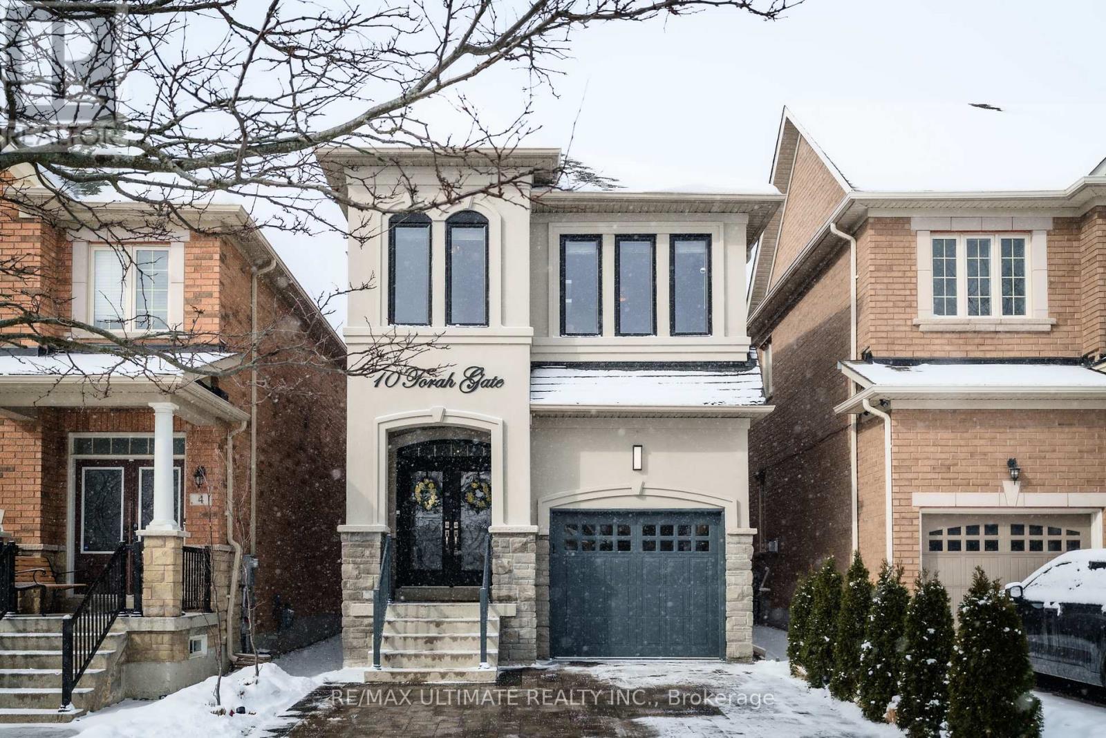 10 Torah Gate, Vaughan (Patterson), Ontario  L6A 0H3 - Photo 1 - N12895100