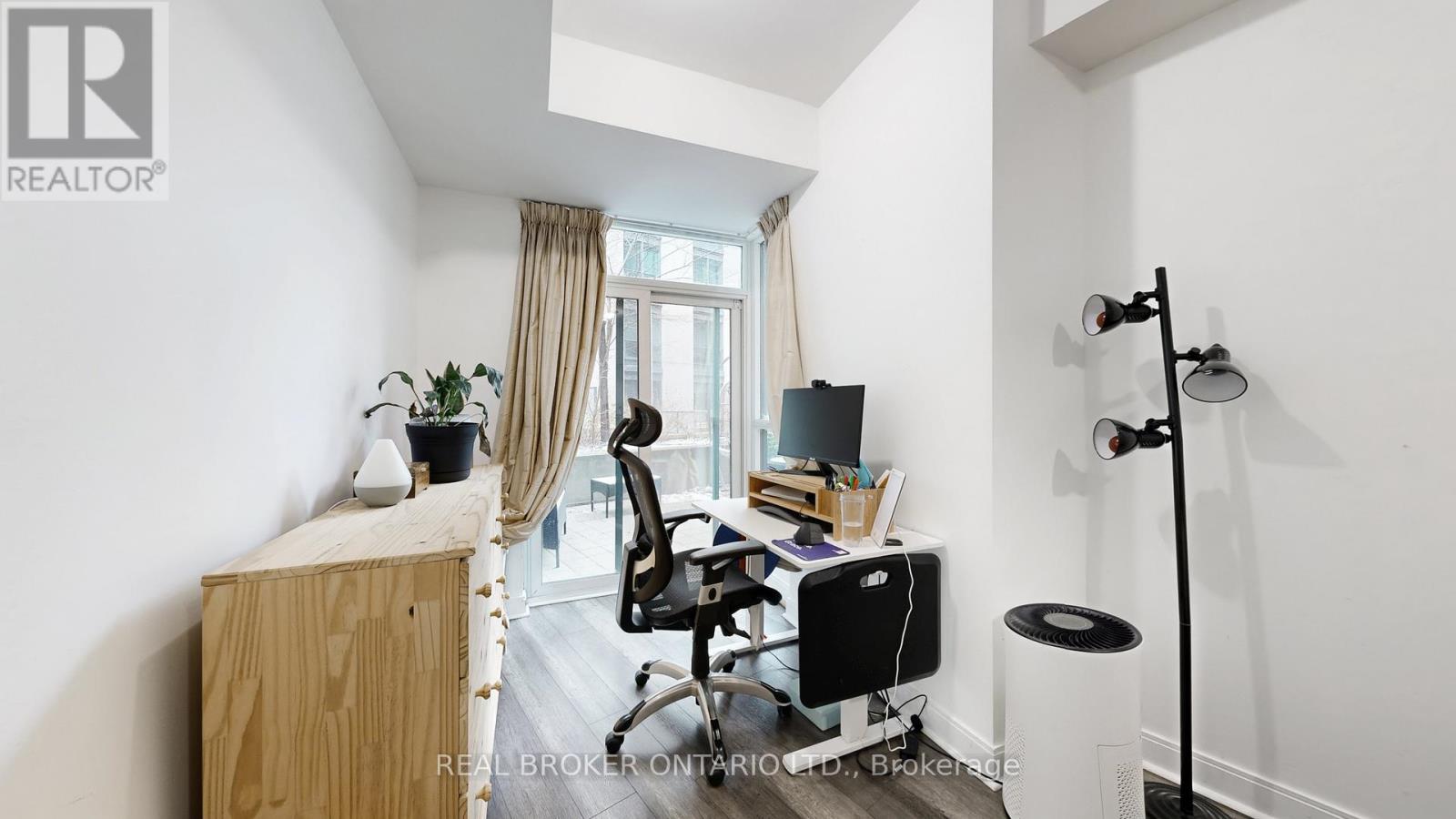 313 - 38 The Esplanade, Toronto, Ontario  M5E 1A5 - Photo 12 - C12896712