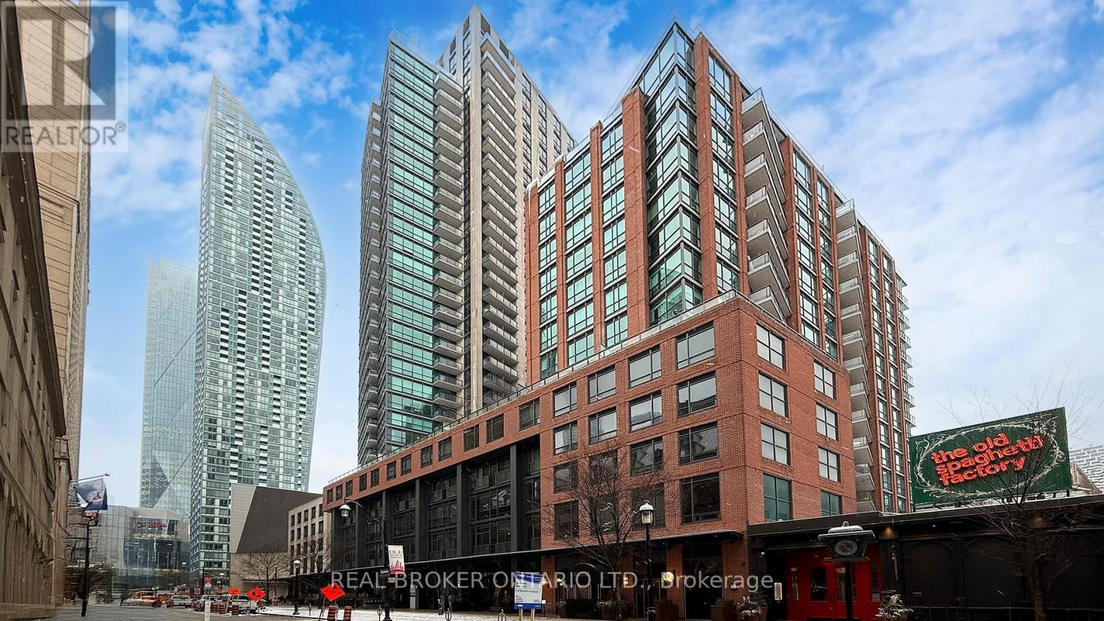 313 - 38 The Esplanade, Toronto, Ontario  M5E 1A5 - Photo 19 - C12896712