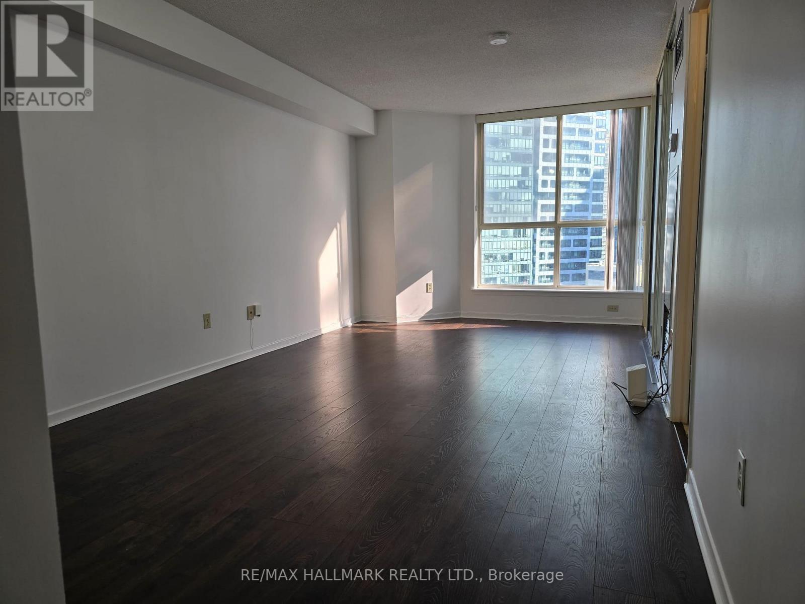 2211 - 44 St Joseph Street, Toronto (Bay Street Corridor), Ontario  M4Y 2W4 - Photo 9 - C12896766