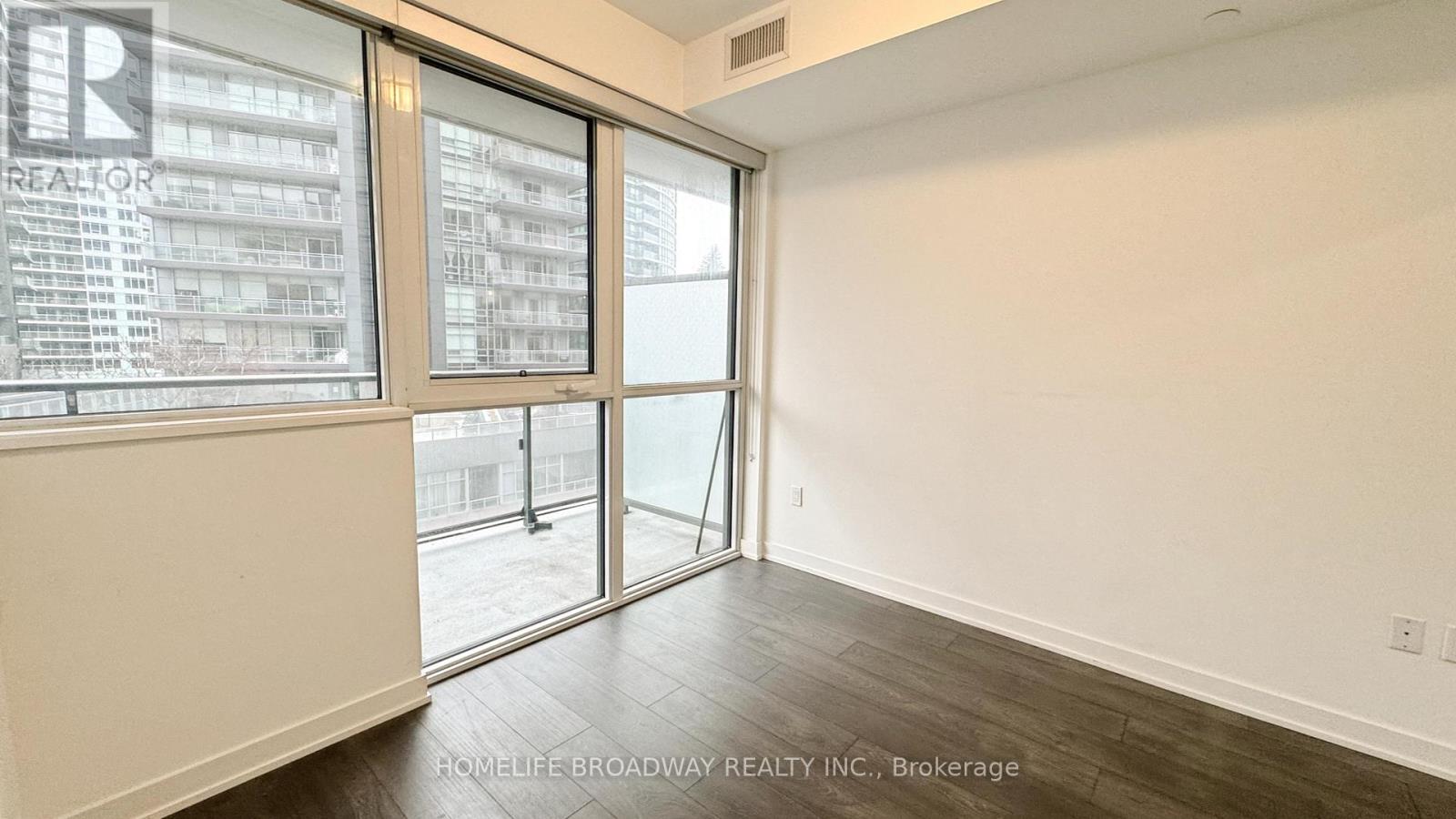 908 - 38 Iannuzzi Street, Toronto, Ontario  M5V 0S2 - Photo 7 - C12896790