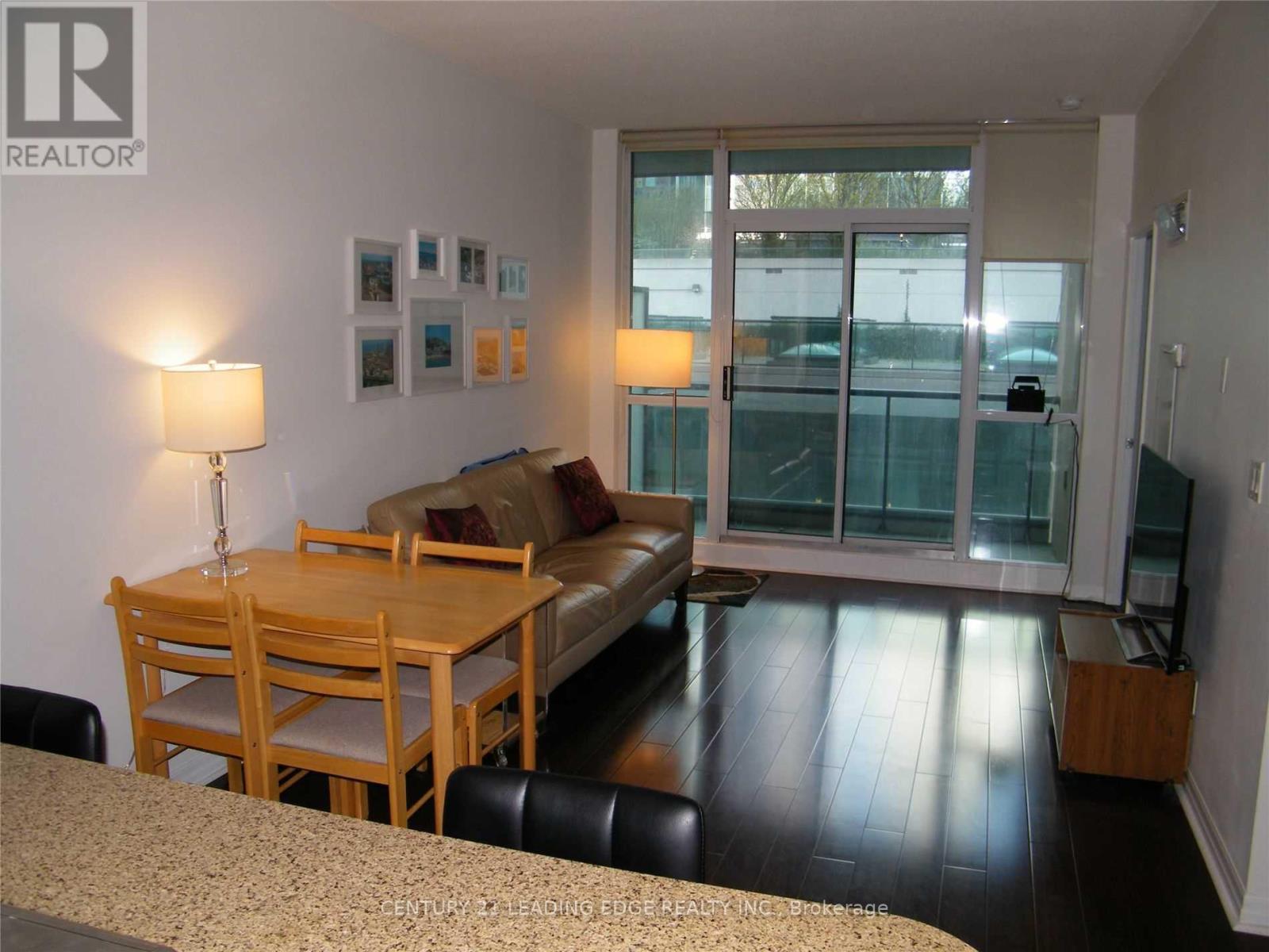 401 - 12 Yonge Street, Toronto (Waterfront Communities), Ontario  M5E 1Z9 - Photo 8 - C12896806