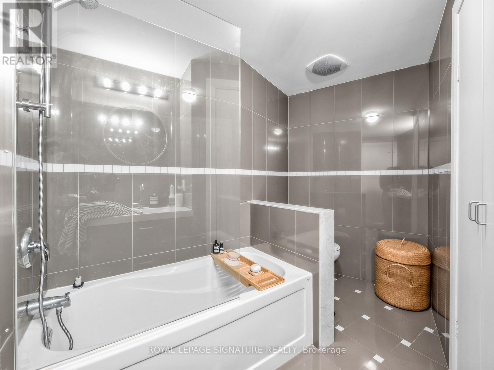 14 - 1636 Dundas St Street W, Toronto, Ontario  M6K 1V1 - Photo 14 - C12896820