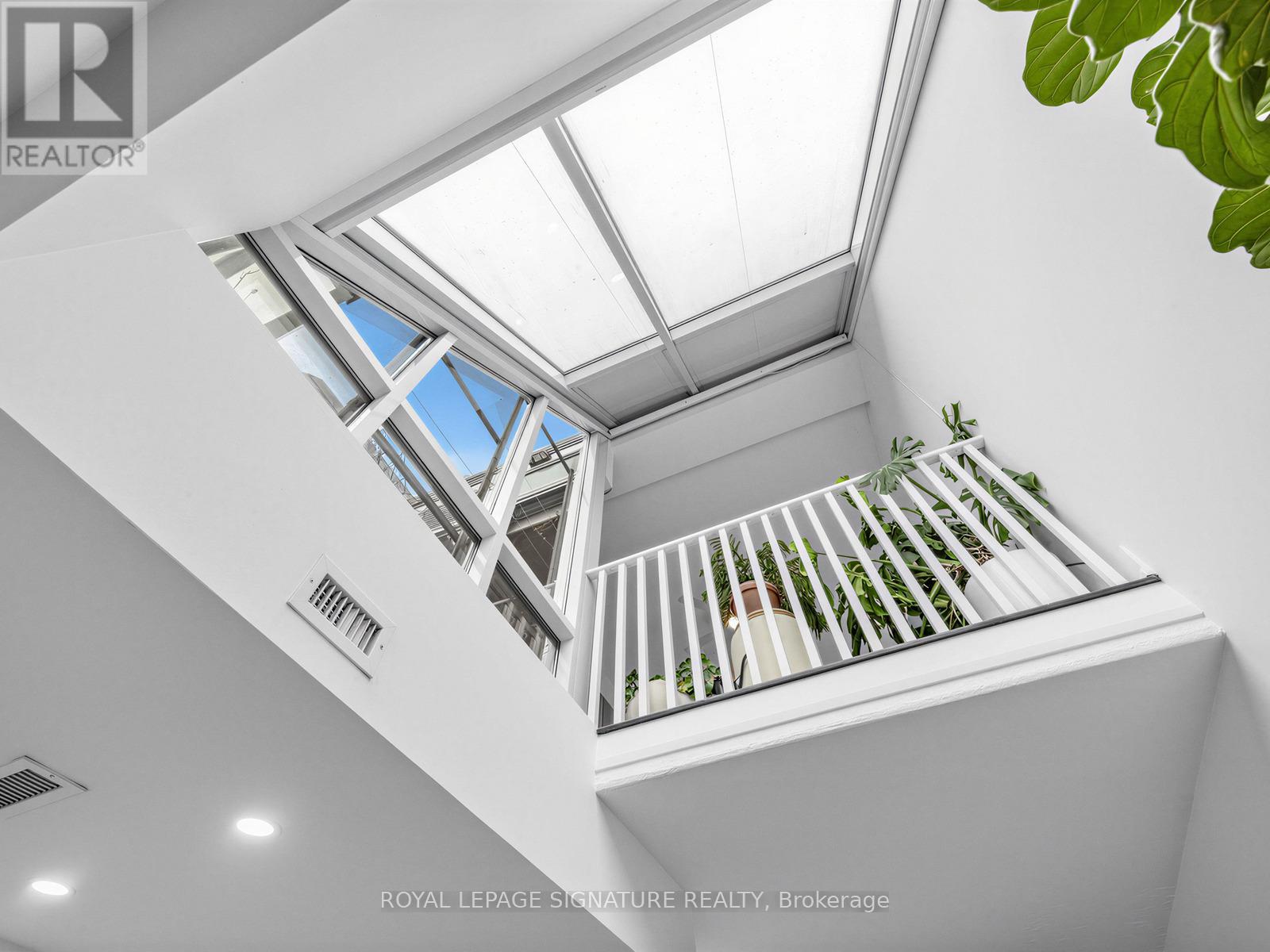 14 - 1636 Dundas St Street W, Toronto, Ontario  M6K 1V1 - Photo 6 - C12896820