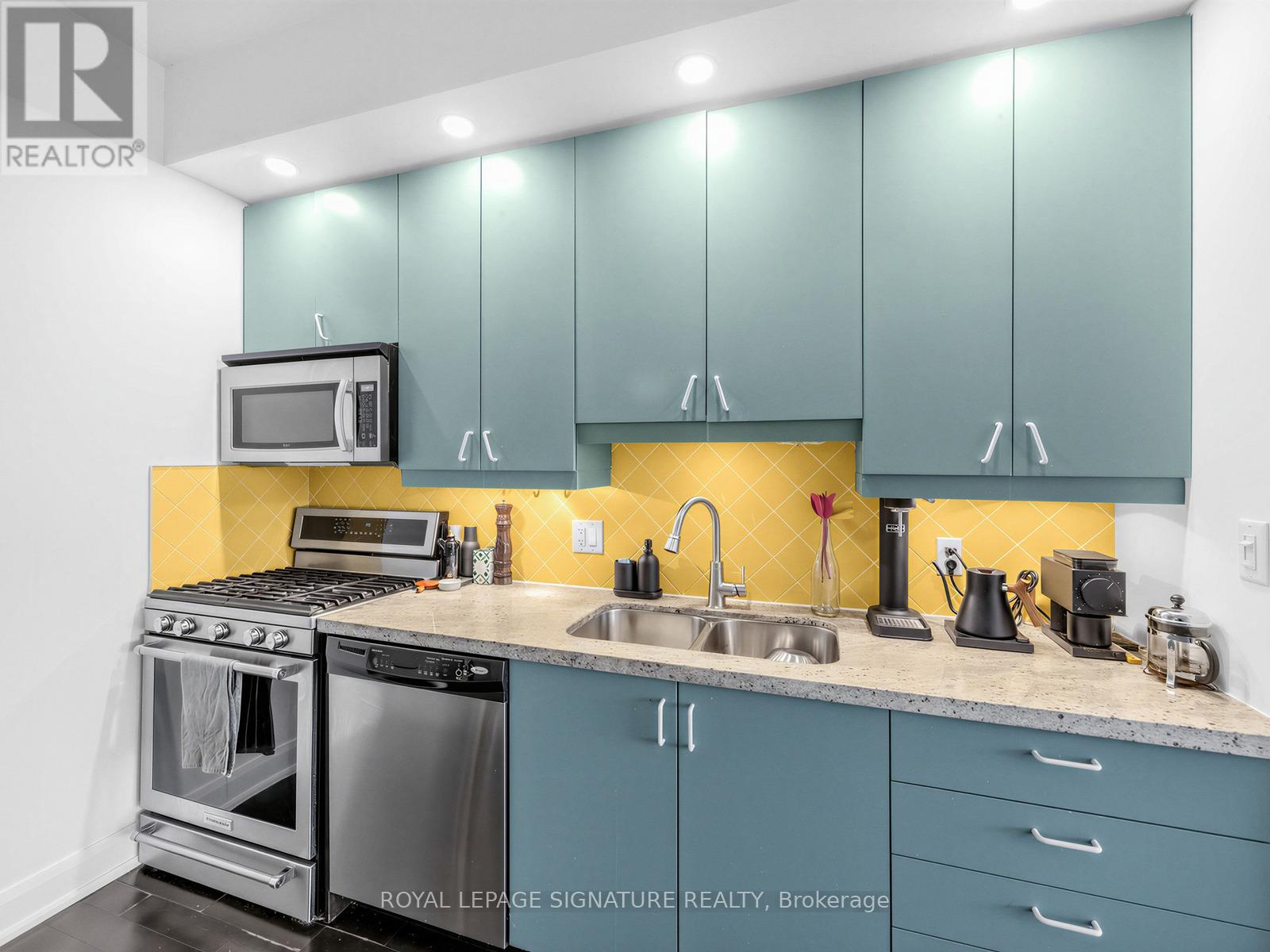 14 - 1636 Dundas St Street W, Toronto, Ontario  M6K 1V1 - Photo 9 - C12896820