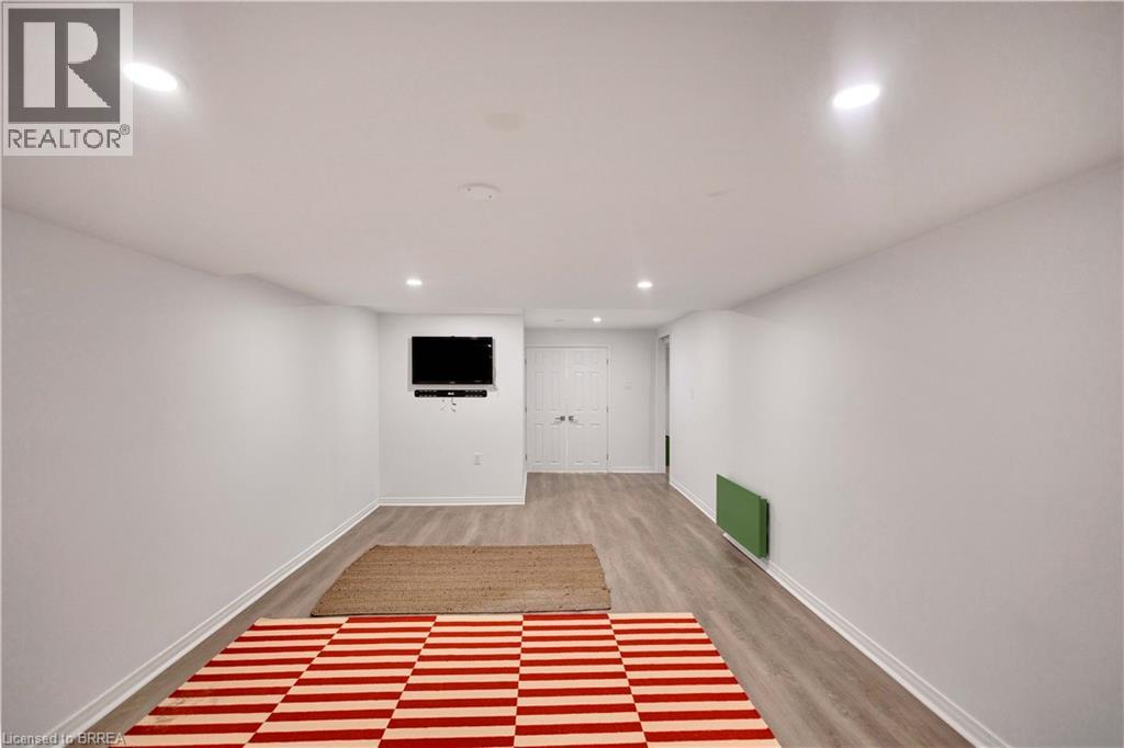 21 Riva Ridge, Brantford, Ontario  N3P 1S2 - Photo 36 - 40812040