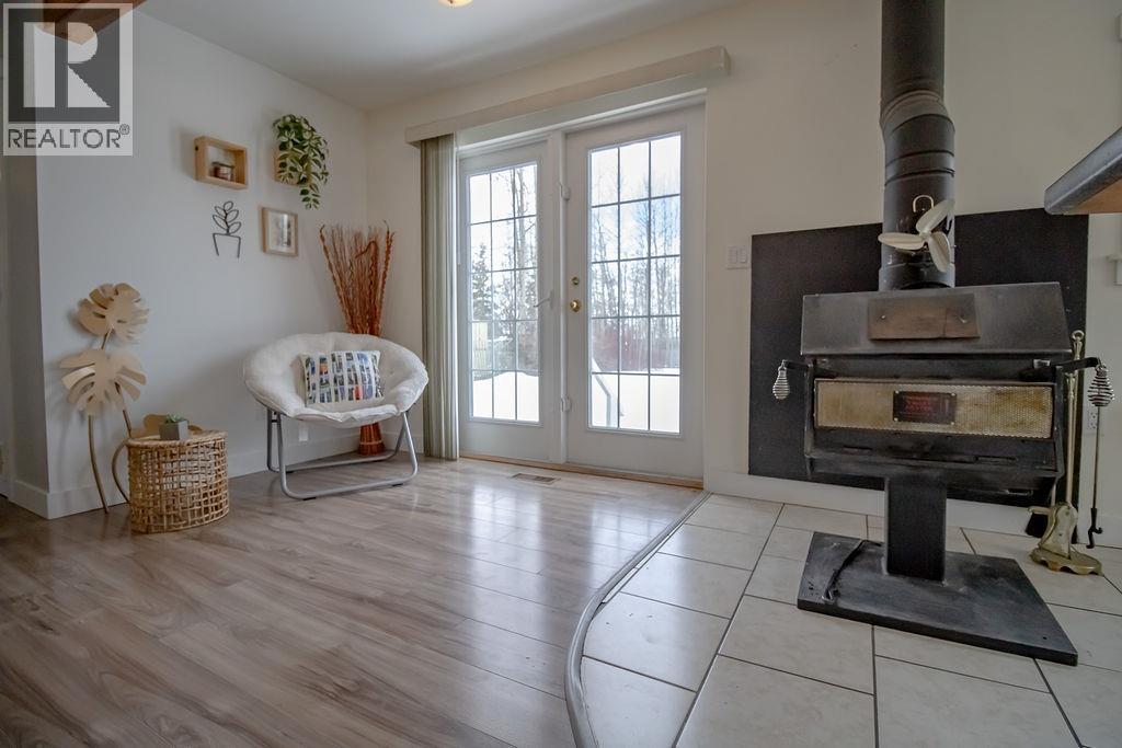 193 W 2nd Avenue, Fort St. James, British Columbia  V0J 1P0 - Photo 9 - R3101095