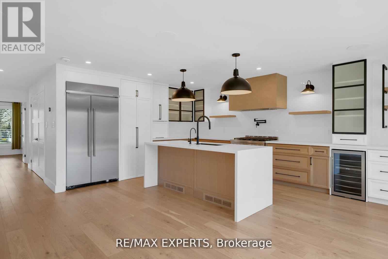 253 Spencer Avenue, Essa (Thornton), Ontario  L0L 2N0 - Photo 11 - N12896676