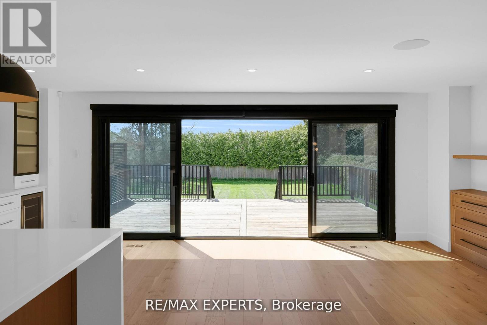 253 Spencer Avenue, Essa (Thornton), Ontario  L0L 2N0 - Photo 41 - N12896676