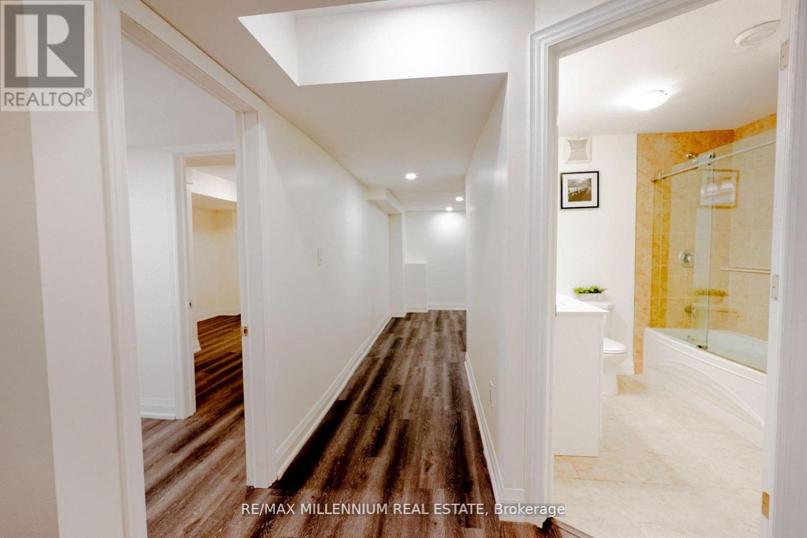 1 Bracknell Avenue, Markham, Ontario  L6C 0B2 - Photo 36 - N12896728