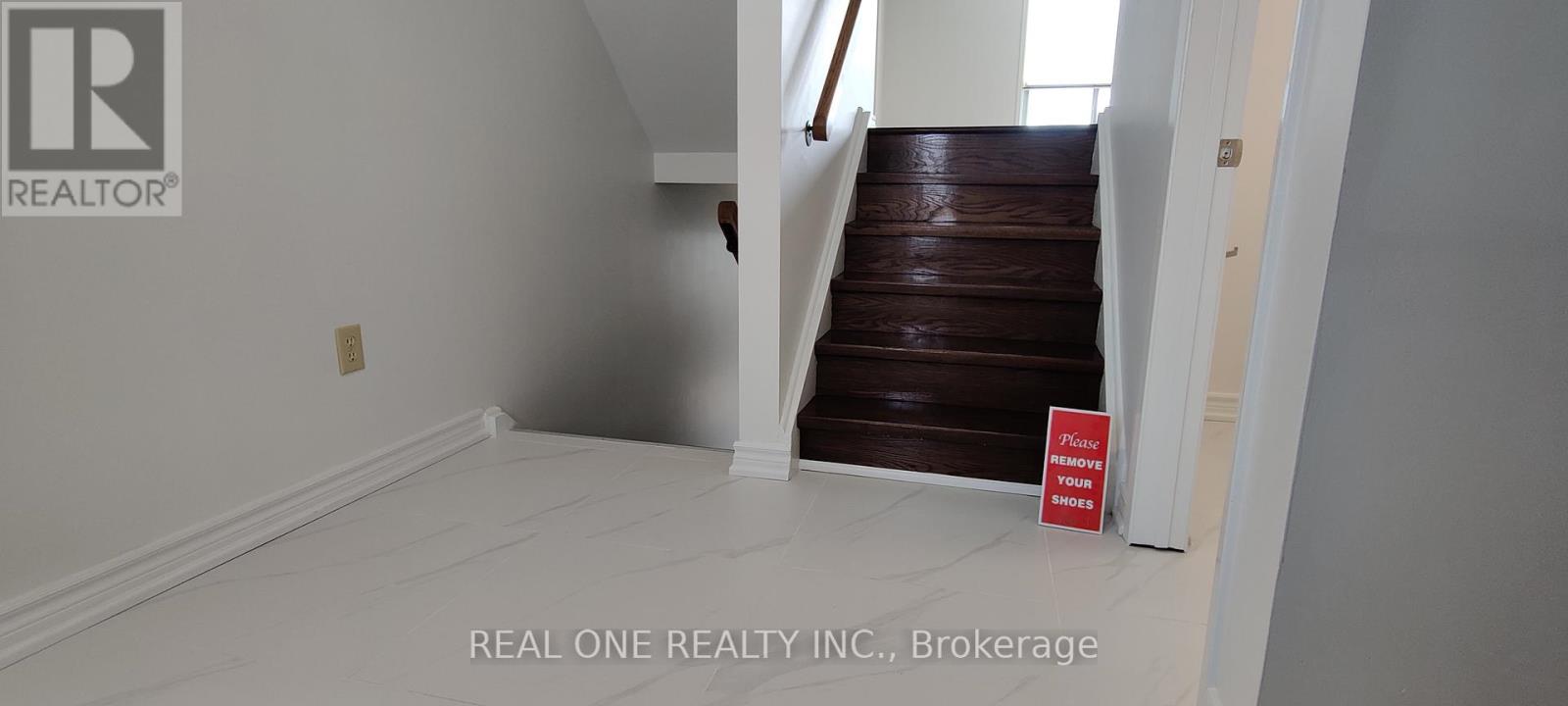 50 - 646 Village Parkway, Markham, Ontario  L3R 2S7 - Photo 19 - N12896740